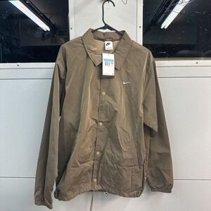 Nike Authentics Coaches Jacket in Khaki Brown